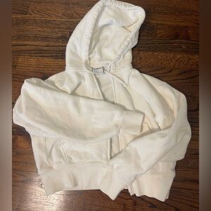 Aritzia tna cropped jacket